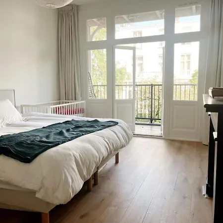 Readmyhostprofile! Home In Great Location Centre Apartment *