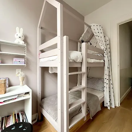 Readmyhostprofile! Home In Great Location Centre Apartment